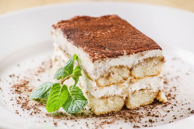 Frisches hausgemachtes Tiramisu für Ihren perfekten Nachmittag in der Landalm in Schladming © Shutterstocl